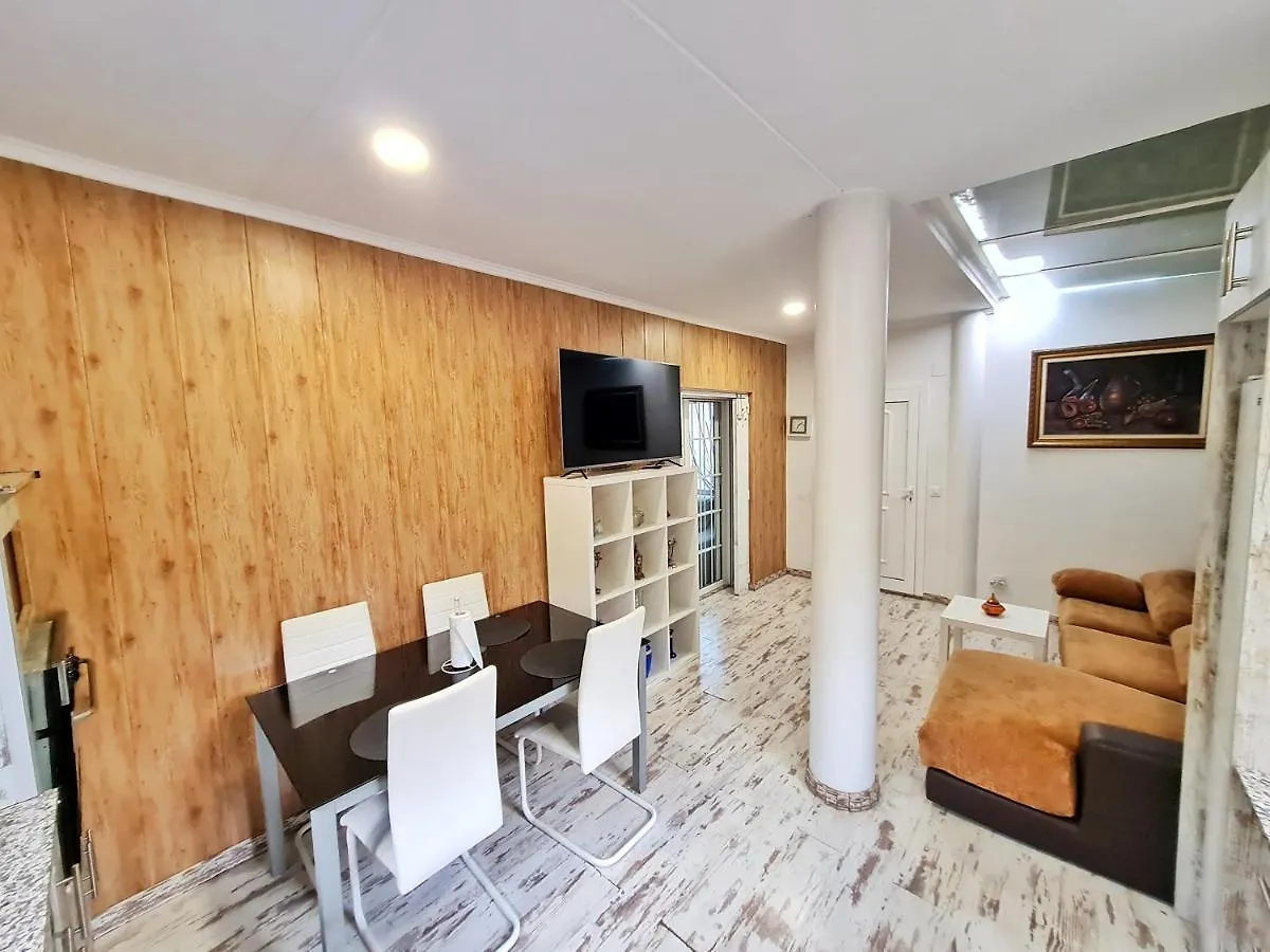 Villa Junto A La Playa Con Piscina Calella 0*,  Spanyolország